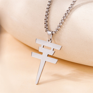 Collar al por mayor <span class=keywords><strong>Tokio</strong></span> <span class=keywords><strong>Hotel</strong></span> de acero inoxidable chapado en oro de 18 quilates con colgante de símbolo de logotipo y palabra china, que no se desvanece - Product Image 4