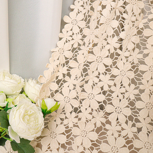 Tecnologia avançada Bom Preço Branco Tecido <span class=keywords><strong>Lace</strong></span> Algodão Guipure Personalizado Solúvel Em Água Bordado Tecido De Renda para Vestido Por Atacado - Product Image 3