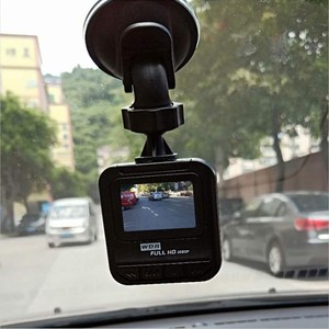 Câmera DVR para Carro com Dupla Lente 1080P HD, Gravador de Vídeo para Câmera Frontal e Traseira - Product Image 4