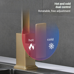 Robinet <span class=keywords><strong>de</strong></span> cuisine contemporain élégant en bronze avec bec rectangulaire et tête <span class=keywords><strong>de</strong></span> pulvérisation multifonction pour cuisines <span class=keywords><strong>de</strong></span> luxe - Product Image 3