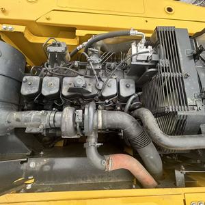 รถขุดตีนตะขาบ Komatsu PC200 มือสอง 20 ตัน ของแท้จากญี่ปุ่น ระบบไฮดรอลิก ชั่วโมงการทำงานต่ำ ขาย - Product Image 3