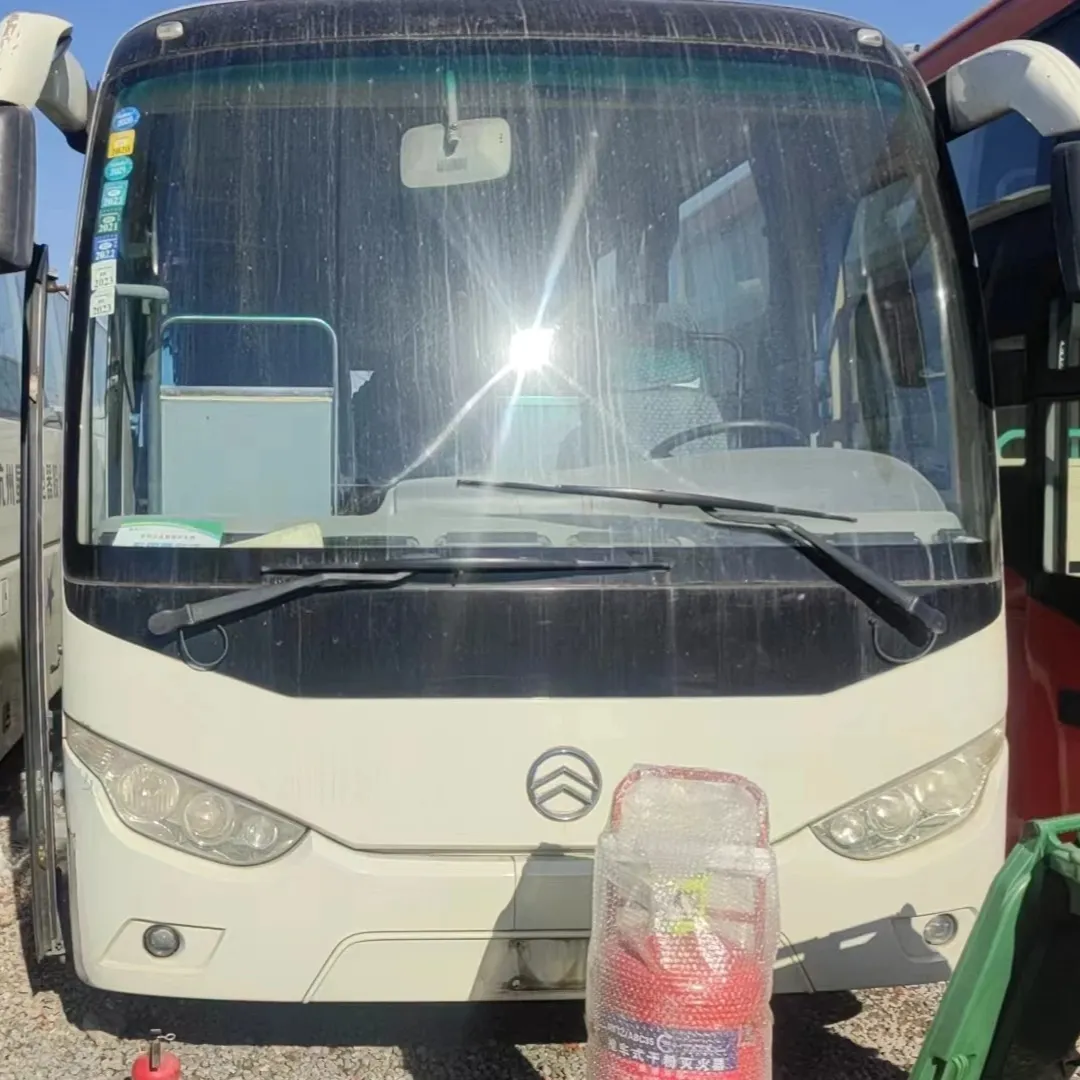 Golden Dragon 66 seat bus usato per la vendita