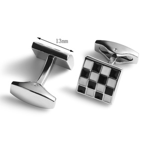 Mancuernillas de Diseño Simple en Blanco y Negro, Precio Bajo Directo de China, Regalo Empresarial para Oficina - Product Image 5