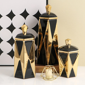 Vase à fleurs en céramique noire <span class=keywords><strong>et</strong></span> dorée pour <span class=keywords><strong>décoration</strong></span> intérieure de luxe léger Pots au gingembre - Product Image 2
