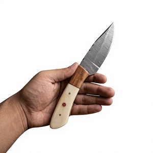 Couteau à lame fixe en acier Damas avec manche coloré, personnalisable pour la chasse, le camping et la survie - Product Image 4