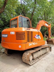 Machine de terrassement Doosan Dh70-7 d'occasion à prix avantageux à vendre, chargeuse sur pneus Doosan Dh70-7 - Product Image 2