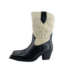 Botas Vaqueras Occidentales Bordadas Ligeras para Todas las Temporadas con Tacón Grueso, Punta Puntiaguda y Plantilla de EVA para Mujer - Product Image 3