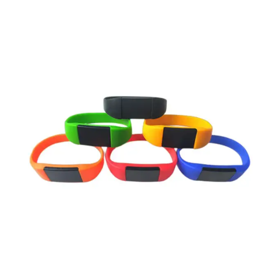 Factory Price Wholesale Custom Personalised Writable Waterproof NFC Bracelet RFID Silicone Wristband for Swimming Pool