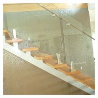 Escalier en colimaçon intérieur moderne, durable, écologique et sûr pour villa, en acier inoxydable, fer et bois, solution complète Guangdong