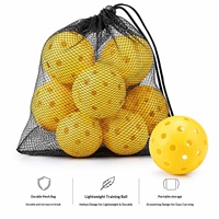 Vente en gros de balles de pickleball en PE moulé par injection, ultra-résistantes, rotomoulées, 40 trous, 74 mm, 26 g, 12*20 PIÈCES, perforées, creuses, toutes saisons