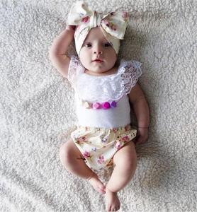 Ensemble de vêtements pour bébé nouveau-né avec col en dentelle, imprimé pour enfants, vente en gros - Product Image 1