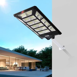 Lampadaire solaire Harumori 600W-1200W LED intégré pour éclairage routier extérieur rural - Product Image 2