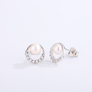 Élégantes boucles d'oreilles pendantes en cuivre avec nœud en ruban et perle coquillage, bijoux de luxe en zircon pour femme, cadeau de mariage ou de mariée - Product Image 3