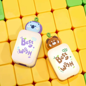 Luce Notturna Personalizzata con Stampa Mahjong, Design Animale Mascotte, Cordino da Appendere, Batteria a Bottone Rimovibile, Piccola e Carina - Product Image 2