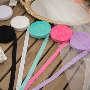 Largeur <span class=keywords><strong>15</strong></span> <span class=keywords><strong>mm</strong></span> noir blanc coloré rose violet chinlon <span class=keywords><strong>plat</strong></span> bord élastique enveloppant bande de passepoil ruban extensible pour sous-vêtements soutien-gorge - Product Image 1