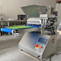 Machine de dépose de bonbons de comptoir, machine à fabriquer des coupelles de chocolat, déposeur pneumatique multi-buses en acier inoxydable pour le remplissage de biscuits
