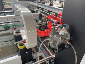 Máquina de fabricación de cajas de cartón corrugado eléctrico completamente automático, engranaje de rodamiento de Motor de bebidas de ropa de costura controlado por ordenador - Product Image 5