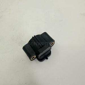 Sensor de Posición Angular Senwitt Re213475 para Excavadora John Deere 3033R - Product Image 5