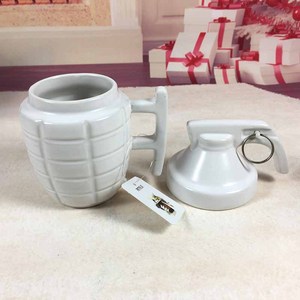 Creative Cross-Border Ceramic Coffee Cup with Wind Relief Shape Daily Porcelain Mug with Grenade <strong>Design</strong> <strong>Lid</strong> Inspired <strong>by</strong> Party - Product Image 4