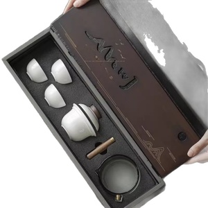 Juego de té de viaje para acampar al aire libre de lujo ligero oveja grasa Jade porcelana blanca mango lateral olla tres tazas regalo de mano juego de té de China - Product Image 5
