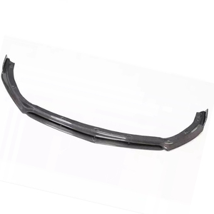 ลิ้นหน้าคาร์บอนไฟเบอร์ทรง CMST สำหรับรถเบนซ์ C-Class W205 4 ประตู ปี 2015-2021 - Product Image 4