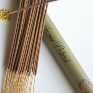Wholesale Agarbatti Stick Incense Fragrance Incenso <b>Aromatic</b> <b>Perfume</b> Stick Incense - Product Image 2