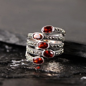 Bague en pierre de grenat pour femmes, incrustation de marcasite en <span class=keywords><strong>argent</strong></span> thaïlandais classique <span class=keywords><strong>925</strong></span> - Product Image 5