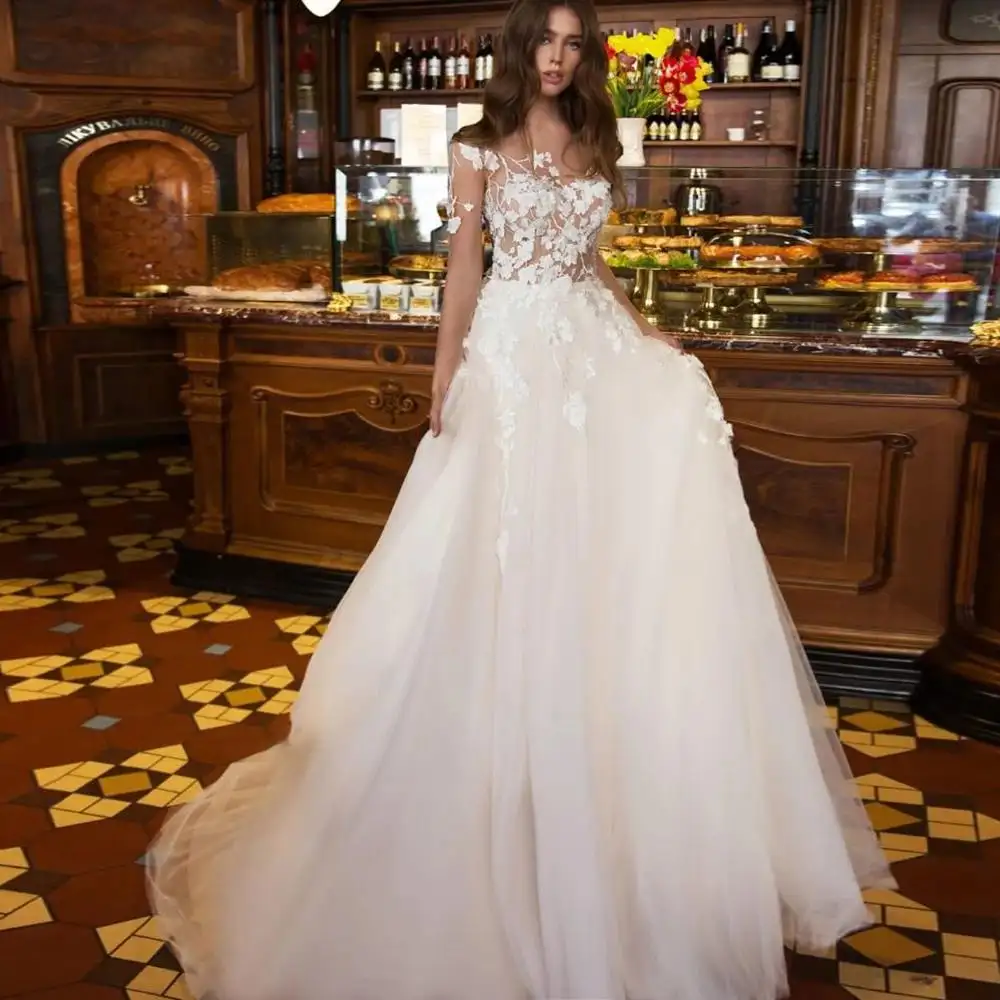 Robe de mariée gothique en dentelle rouge vin, ligne A, avec appliques de fleurs 3D, style bohémien, manches à effet d'illusion, dos de boutons