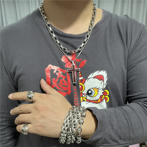yunnique Men's Stainless Steel <b>Cross</b> Pendant With Wood Inlay Geometric Necklace 120152 - Product Image 4