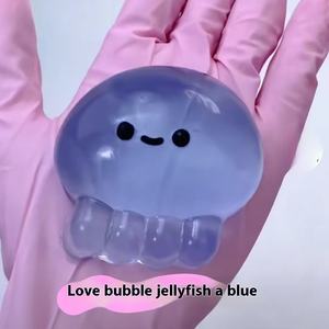 Boule de cristal en plastique faite à la main avec un rebond lent, matériau TPR pour la décompression de la colère - Product Image 1