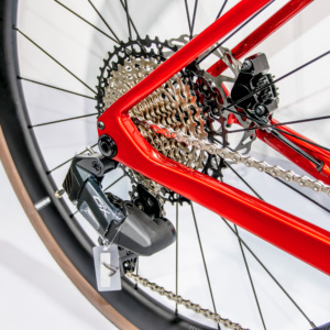 เฟรมจักรยานเสือหมอบคาร์บอน 890 กรัม 2*12 สปีด 50c พร้อมเบรกไฮดรอลิก Continental Di2 สำหรับจักรยานเสือหมอบแบบ Gravel - Product Image 3