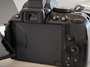 Cámara Digital Usada Original <span class=keywords><strong>Nikon</strong></span> <span class=keywords><strong>D5300</strong></span> con Juego Completo de Lente 18-55mm - Product Image 2