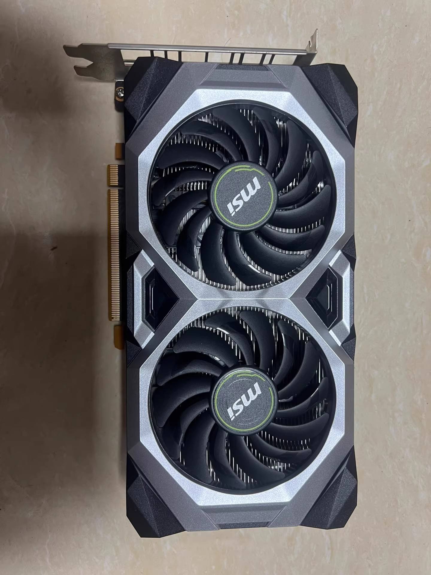 RTX 2060 SUPER 8 Go