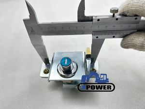 Nouvel ensemble de serrure et de loquet XPower 236-3669 pour excavatrice sur chenilles (noir/argent) - Product Image 2