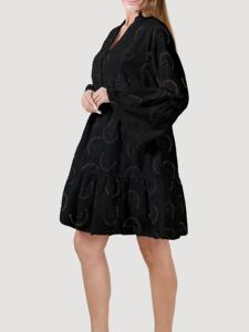 Gaun Wanita Boho Putih Ukuran Besar dengan Detail Lubang-lubang, Lengan Lonceng, Ruffle Bertingkat, Model Tunik, Gaun Pantai Putih Musim Panas untuk Wanita - Product Image 6