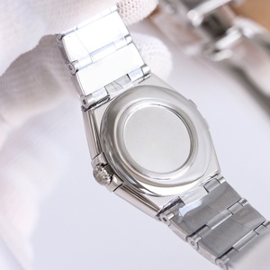Reloj de Lujo de Diseño Exclusivo, con Diamantes, Clásico, Elegante, de Alta Calidad, Personalización de Fábrica, OEM - Product Image 5