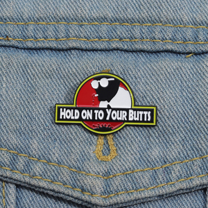 Accrochez-vous à vos mégots émail broche Sci Fi aventure film inspiré broche revers Badge ventilateur cadeau en gros - Product Image 1