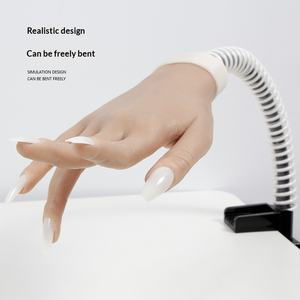 Mains Prothétiques Réalistes en Silicone pour Manucures, Modèle de Main pour la Pratique de la Manucure, Main d'Entraînement pour la Pratique de la Manucure pour les Ongles en Acrylique - Product Image 5