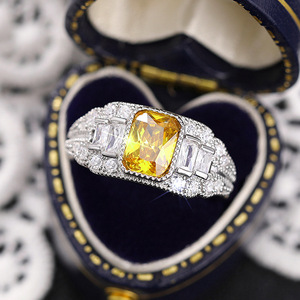 Anello Geometrico Stile Jazz per Donne, Gioiello da Dito alla Moda - Product Image 3
