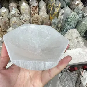 Nieuwkomers Halfedele Spirituele Kristallen Ambachten Zeshoekige Natuurlijke Witte Selenietkristallen Kommen Voor Decor