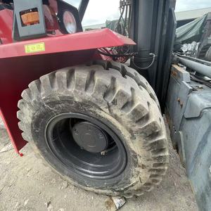 รถยกตู้คอนเทนเนอร์ไฟฟ้า Kalmar DCE80/DCE90 ขนาด 8/9 ตัน พร้อมระบบไฮดรอลิกย้ายตู้ด้านข้าง เสากระโดงสองตอน รองรับการวางซ้อน 7 ชั้น - Product Image 5