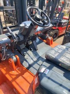 Used Heli <b>70</b> Diesel Forklift Secondhand 7 ton Lifting Height Capability Seated Operation Best Price in Stock For Sale - Product Image 3