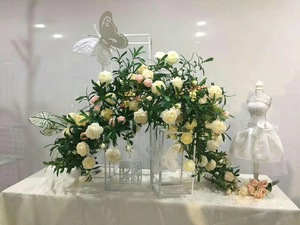 New 4pcs Modern Tall Metal Wedding Flower <b>Stand</b> <b>Vase</b> Set with Durable Golden Holder - Product Image 6