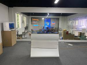 Dernière vitrine Smart <span class=keywords><strong>TV</strong></span> double face <span class=keywords><strong>OLED</strong></span> 30 ''55 pouces Affichage numérique <span class=keywords><strong>OLED</strong></span> transparent pour ascenseur - Product Image 5