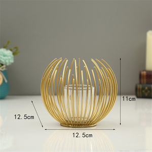 Vente en gros d'ornements personnalisés, chandeliers en acier inoxydable, accessoires de table à manger, décorations de <span class=keywords><strong>mariage</strong></span>, décorations religieuses de Pâques - Product Image 6