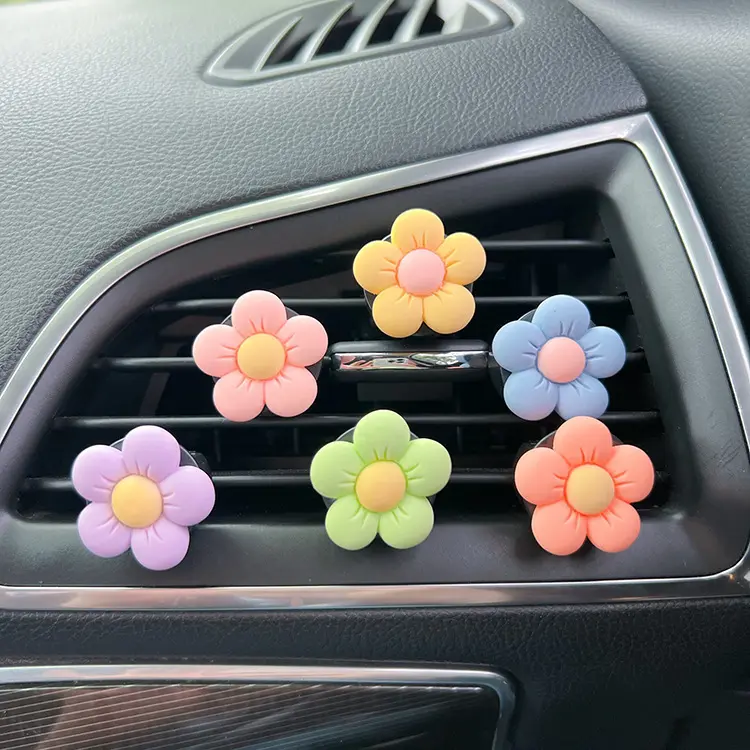 Cute INS Colorful Wedding Christmas Gifts DIY Outlet Vent Clip Perfume Diffuser Small Flower Car Air Freshener