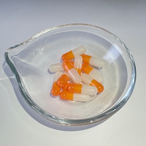 00 0 titanyum dioksit ücretsiz OEM TiO2-Free yeşil ve beyaz toptan boş jelatin sağlıklı kapsüller - Product Image 2