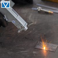 Chine machine de soudage de métal laser à fibre portable 3 en 1 1500w 2000w 3kw soudeuse équipement laser torches de pistolet de soudage laser