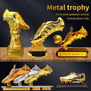 Trophée de match de football <span class=keywords><strong>Gant</strong></span> d'or mondial Gianluigi <span class=keywords><strong>Buffon</strong></span> Iker Casillas Gardien de but Personnalisé Golden Boot Award Ballon D'Or Trophée - Product Image 2