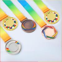 Médailles de récompense sportives en métal doré personnalisées par le fabricant, football et soccer, avec rubans, gravées, sérigraphiées, trophées, plaques